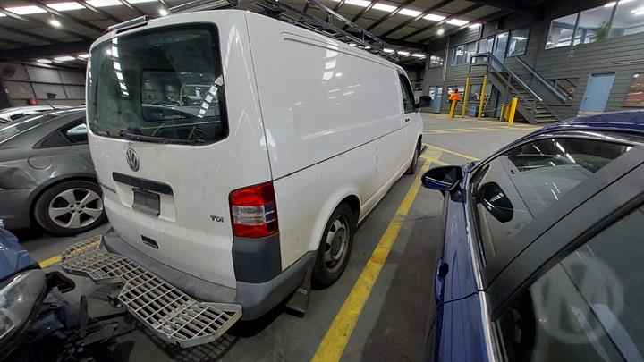 2013 VOLKSWAGEN TRANSPORTER ENGINE ECU, 2.0, DIESEL, AUTO T/M, P/N 03L906019DG, ECU ONLY, T5, 03/10-06/15 ECU