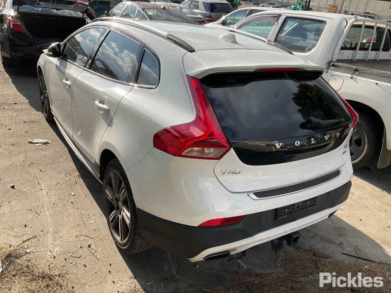 2015 VOLVO S40 V40 02/13-01/19 31386766 LEFT REAR DOOR WINDOW