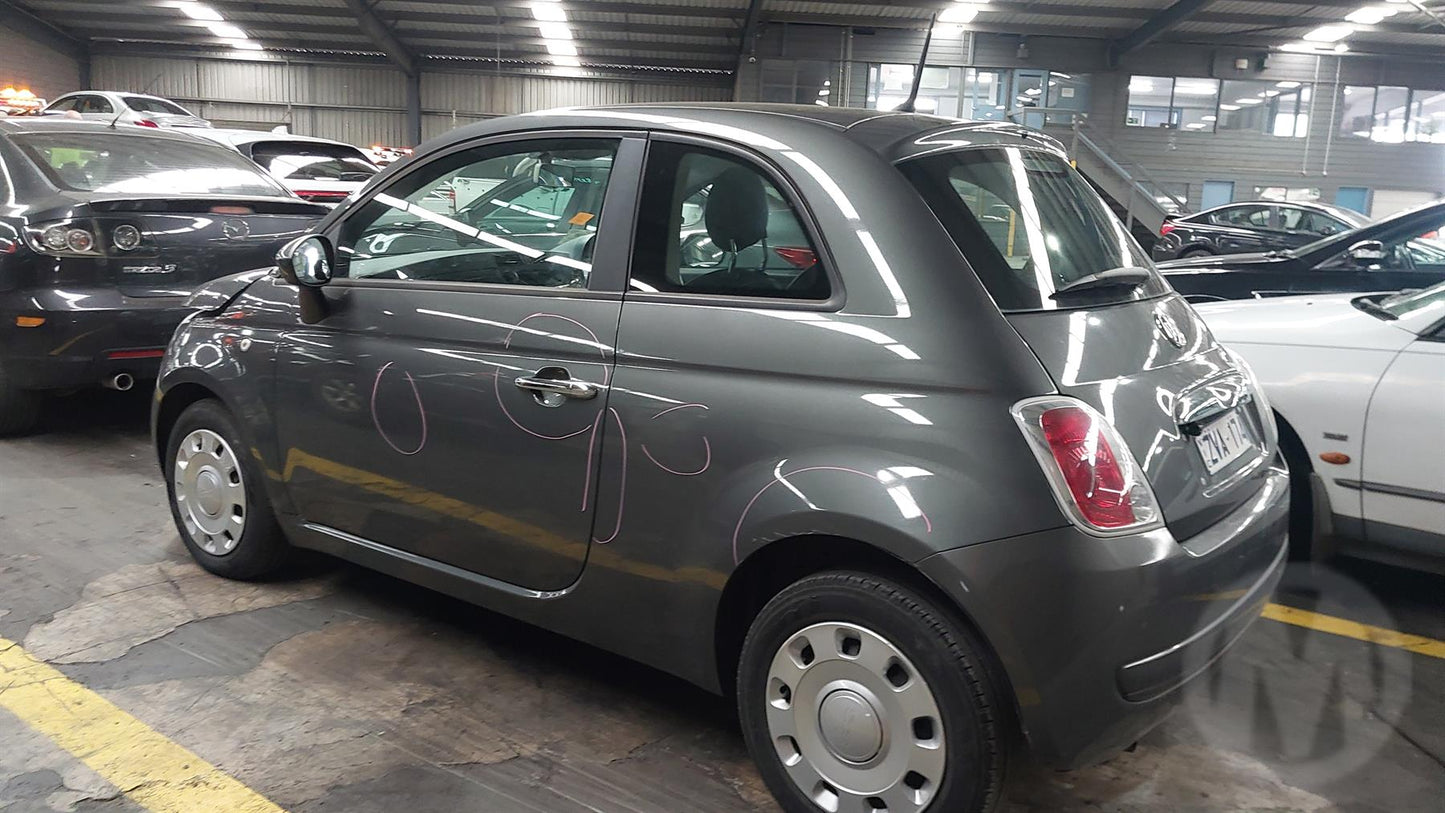 2013 FIAT 500 HATCH/CABRIO, NON 500E, 03/08- 51779920 LEFT FRONT DOOR