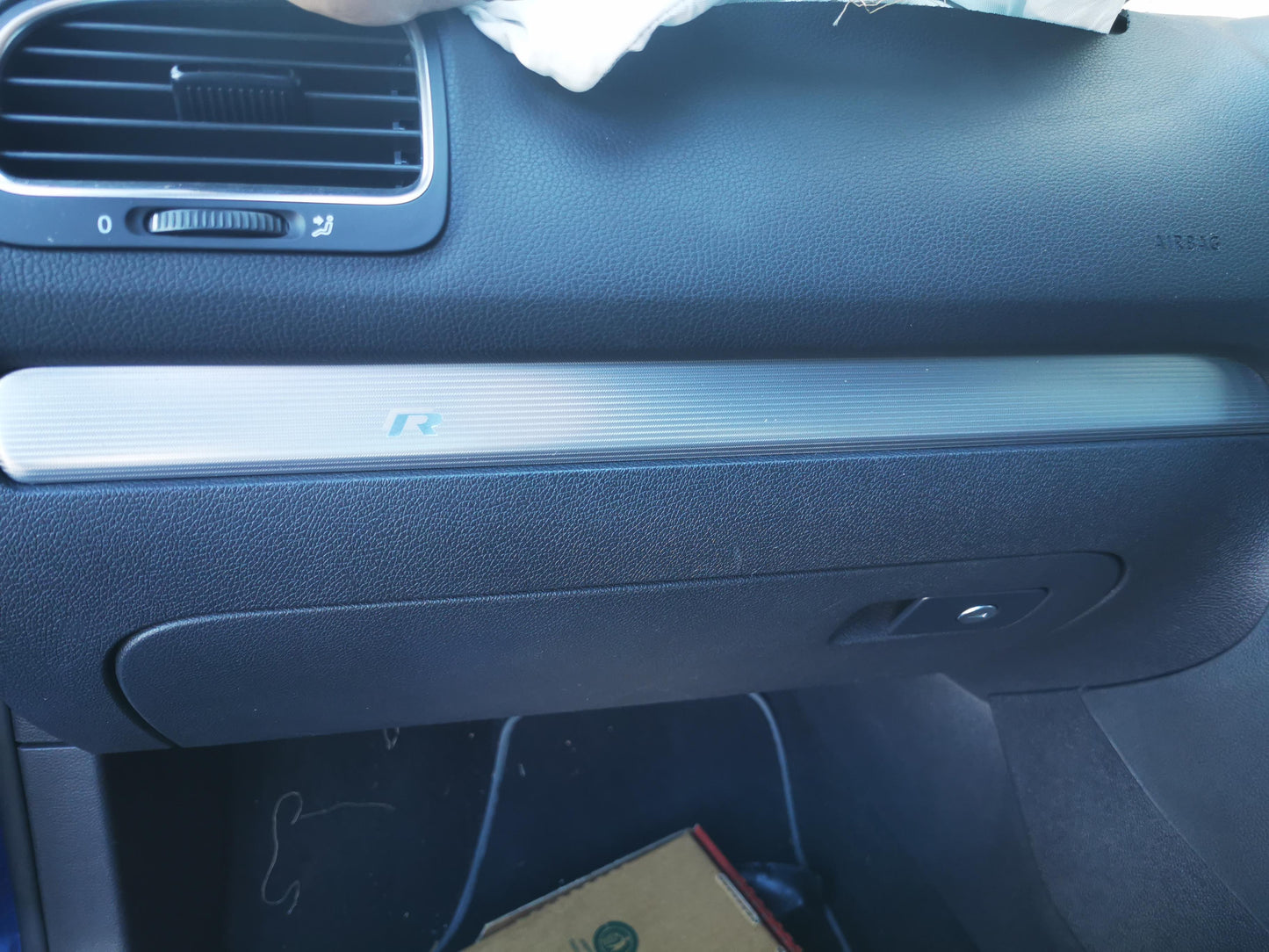 2012 VOLKSWAGEN GOLF TAILGATE LAMP (RH SIDE), R TYPE, GEN 6, 12/08-03/13 5K0945094AG REAR GARNISH