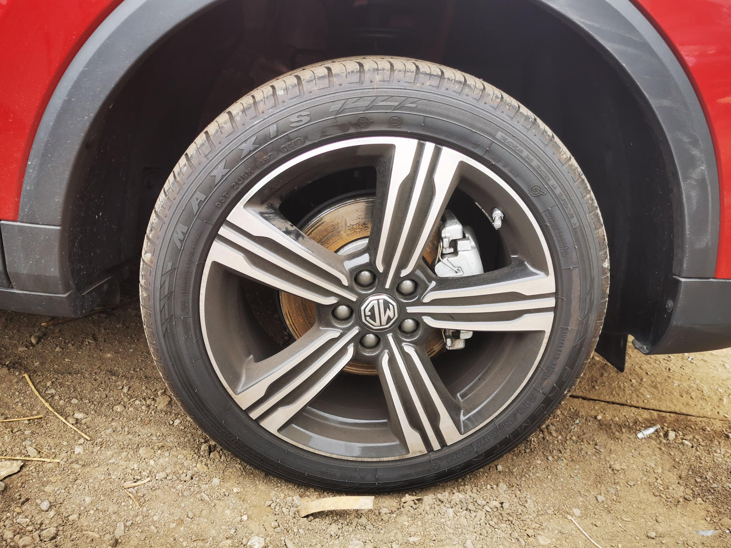 2019 MG ZS AZS1, 09/17- TAILGATE HANDLE