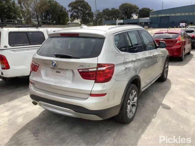 2014 BMW X3 F25, NON SPORT, AUTO (SMALL P BUTTON), P/N 61317950395, 03/11-07/17 61317950395 GEAR STICK SHIFTER