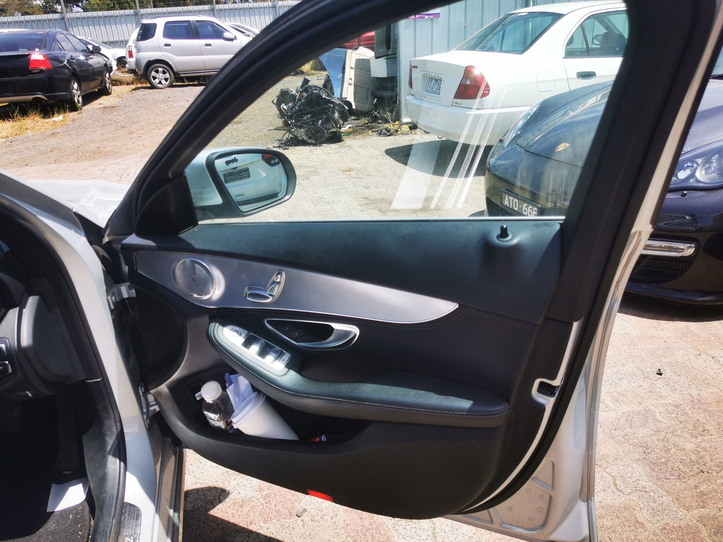 2015 MERCEDES C CLASS FRONT CAMERA (WINDSCREEN MOUNTED), W205/S205/C205/A205, 08/14-07/23 REVERSE CAMERA