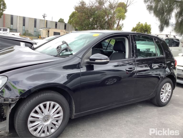 2010 VOLKSWAGEN GOLF AUTO T/M, DIESEL, TDI ENG, GEN 6, 12/08-03/13 5K0920860G INSTRUMENTCLUSTER