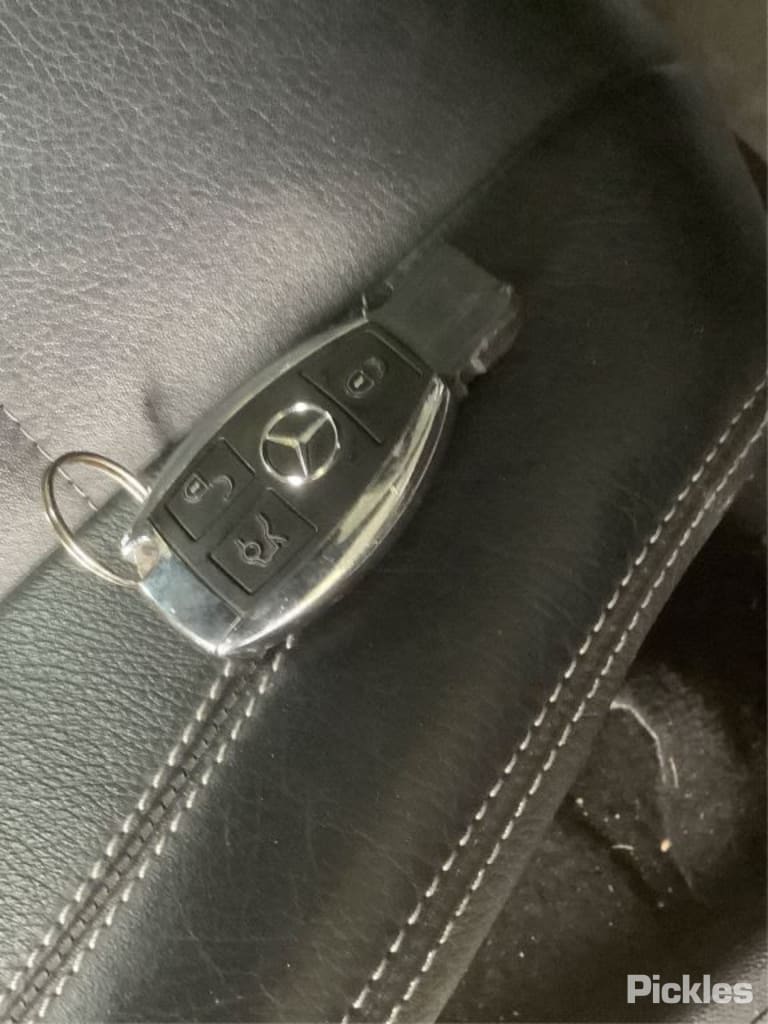 2009 MERCEDES E CLASS FRONT PREFUSE BOX, C207/A207, COUPE/CABRIO, 07/09- FUSE BOX