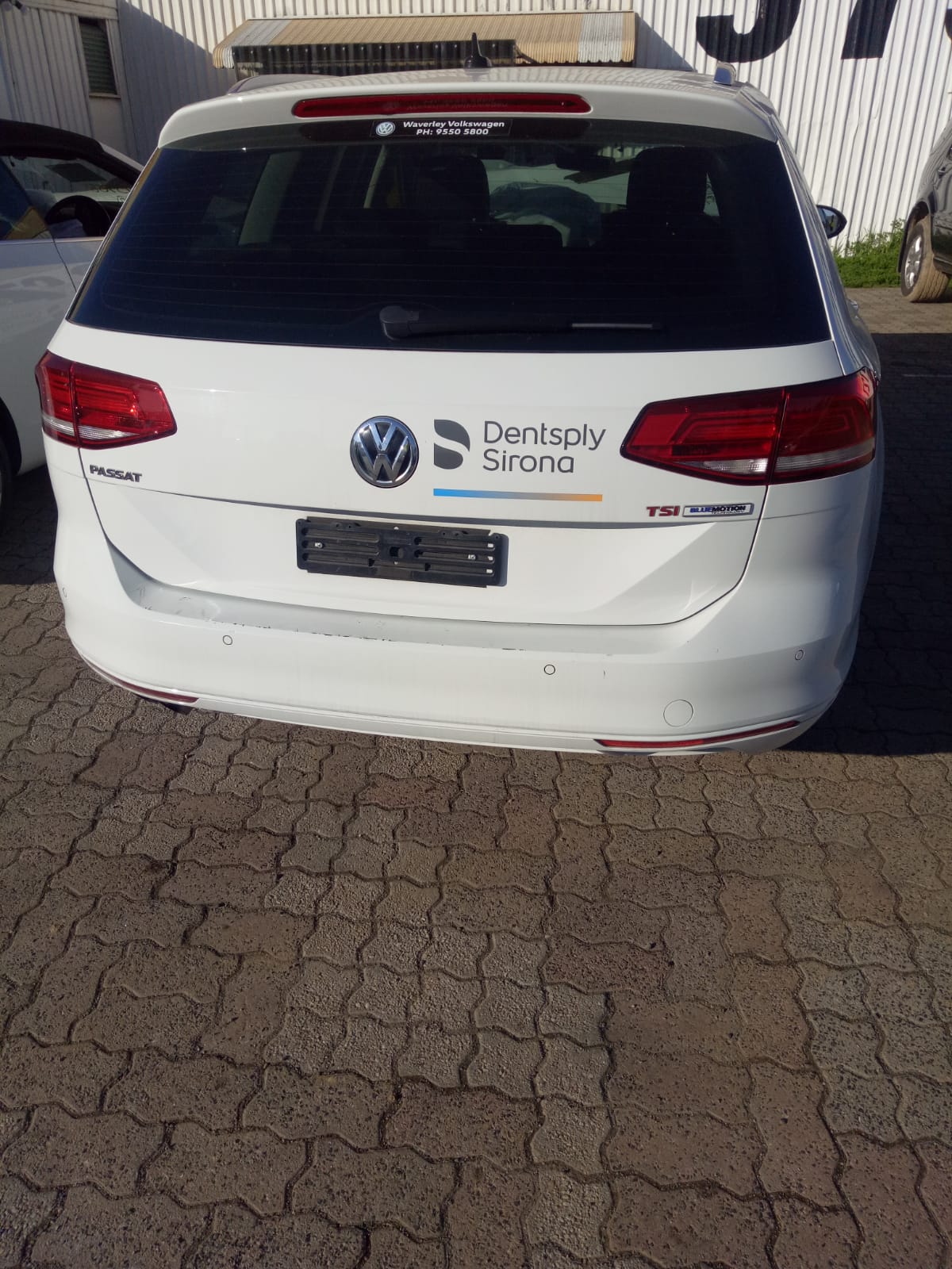 2017 VOLKSWAGEN PASSAT B8/MK7, 06/15- OWNERS HANDBOOK