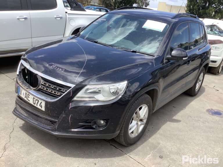 2011 VOLKSWAGEN TIGUAN 5N, MANUAL FOLD (6XN), HEATED TYPE, 05/08-08/16  LEFT DOOR MIRROR