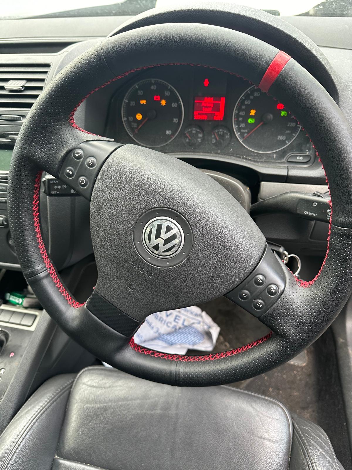 2005 VOLKSWAGEN GOLF ENGINE BAY, PETROL, GEN 5, 06/04-02/09 1K0937124K FUSE BOX