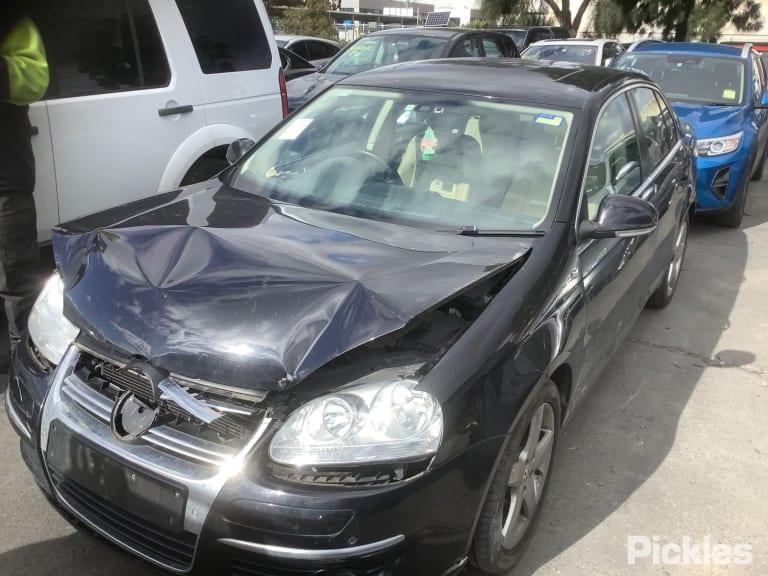 2010 VOLKSWAGEN JETTA RIGHT FRONT DOOR LOCK, 1KM, 02/06-07/11 3D2837016J DOOR BOOT GATE LOCK