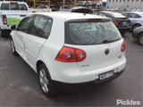 2008 VOLKSWAGEN GOLF TAILGATE LAMP (LH SIDE), GEN 5, NON TINTED TYPE, 07/04-02/09 1K6945093F REAR GARNISH