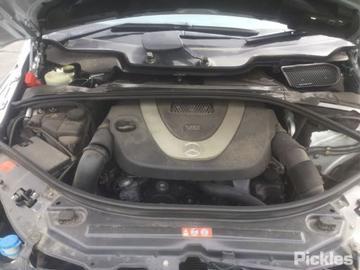 2007 MERCEDES R CLASS W251, TINTED BLUE (BLUE HEAT INSULATING GLASS), 04/06-07/13 LEFT FRONT DOOR WINDOW