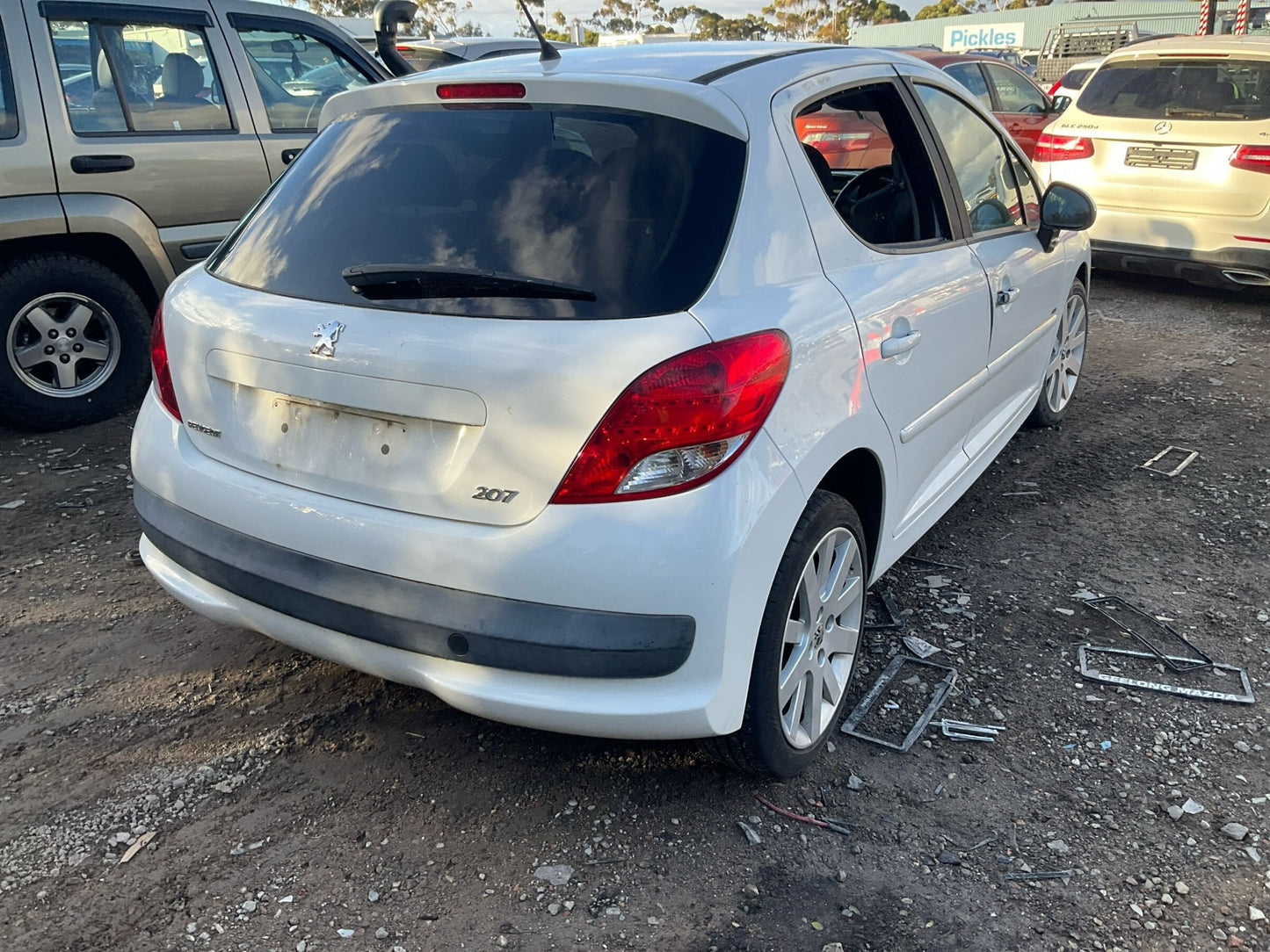 2012 PEUGEOT 207 A7, STANDARD TYPE, W/O ARCH FLARE, 04/06-12/12 7840R9 LEFT GUARD