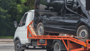 Why Selling Your Car to Parts Experts is a Smart Choice
