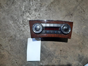 2005 MERCEDES C CLASS A2038303285 HEATER AC CONTROLS W203, W/ DISPLAY SCREEN, SMALL DIAL, 09/02-06/07