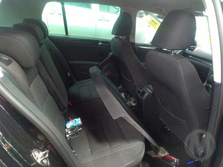 2010 VOLKSWAGEN GOLF RIGHT FRONT DOOR LOCK, GEN 6, HATCH/CABRIO, P/N 5K2837016B, 10/08-01/16 5K2837016B DOOR BOOT GATE LOCK