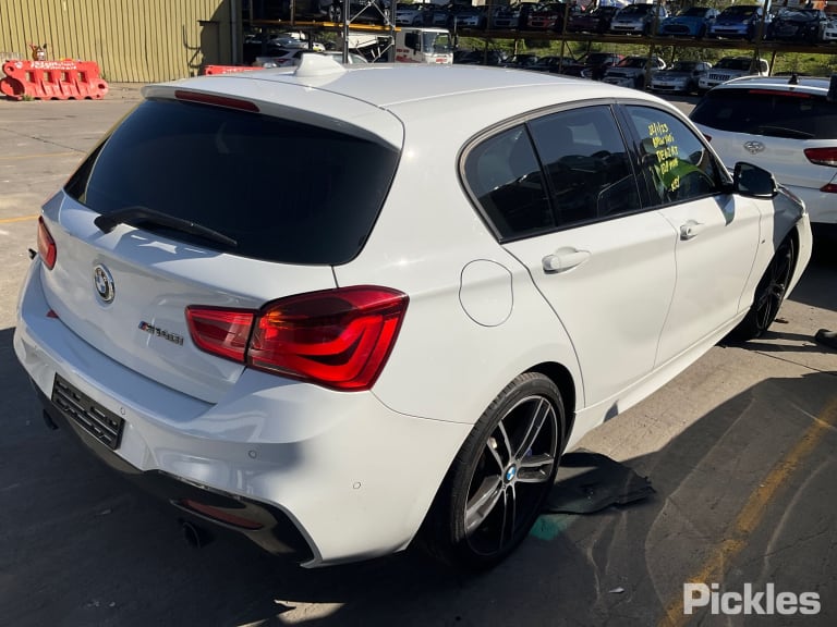 2017 BMW 1 SERIES F20, HATCH, LH REAR, SEAT BELT ONLY, 06/11-04/19 S3724330904 SEAT BELT STALK