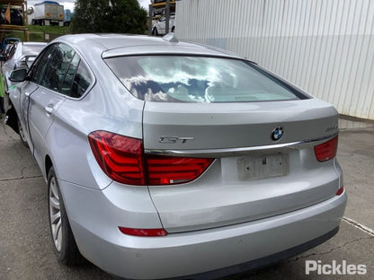 2010 BMW 5 SERIES F07, GRAN TURISMO, 02/10-10/17  GLOVE BOX