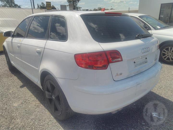 2009 AUDI A3 8P, 06/04-04/13 8P4845205 LEFT REAR DOOR WINDOW