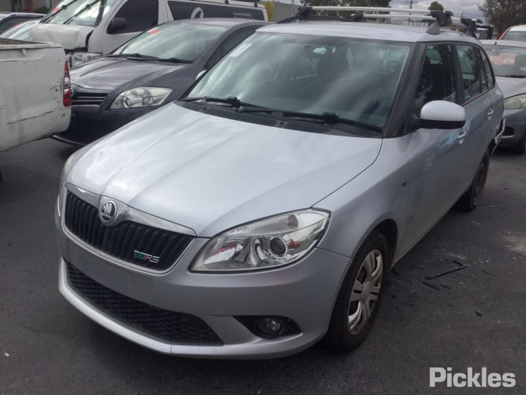 2014 SKODA FABIA 5J 08/11-01/15  MISC SWITCH RELAY