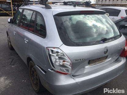 2014 SKODA FABIA LEFT REAR DOOR LOCK, 5JF, P/N 5N0839015D, 08/11-12/14 5N2837015D DOOR BOOT GATE LOCK