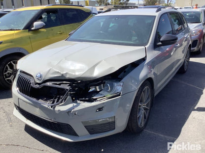 2014 SKODA OCTAVIA NE, 11/13-09/20 5E0845202A RIGHT FRONT DOOR WINDOW