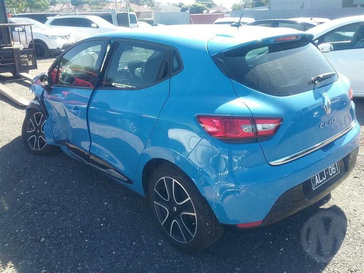 2013 RENAULT CLIO X98, 09/13-10/19  LEFT REAR DOOR WINDOW