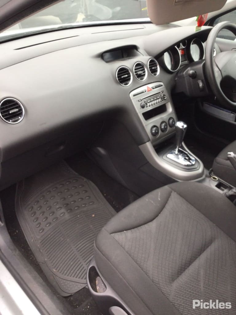 2012 PEUGEOT 308 HEAD UNIT, NON SAT NAV TYPE, T7, 08/11-09/14 16108221XH RADIO CD DVD SAT TV