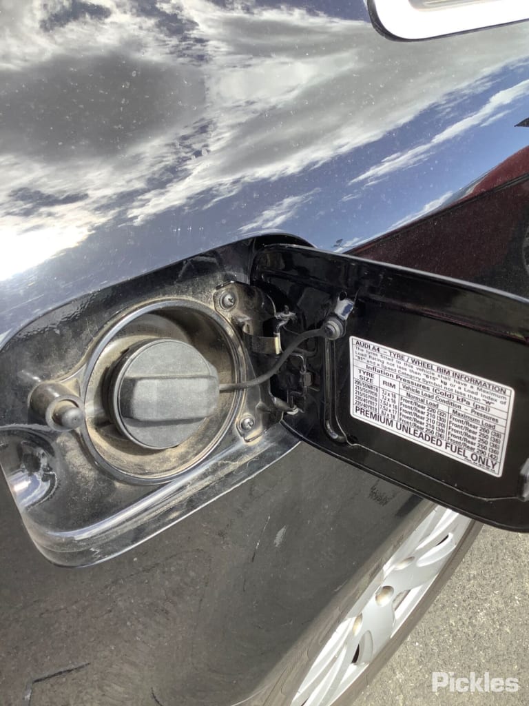 2007 AUDI A4 BOOTLID LAMP (LH SIDE), B7, SEDAN, 08/04-03/08 8E5945093A REAR GARNISH