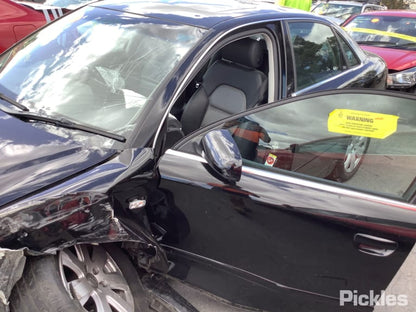 2007 AUDI A4 B7 (A4/S4), SEDAN, NON PARK SENSORS TYPE, 08/04-03/08 8E5807303 REAR BUMPER