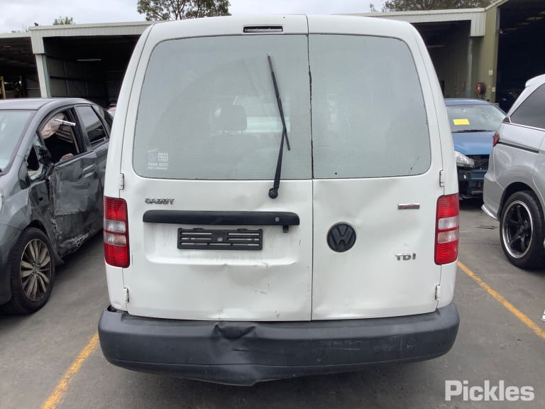 2013 VOLKSWAGEN CADDY 2K, 08/10-06/15  LEFT TAILLIGHT