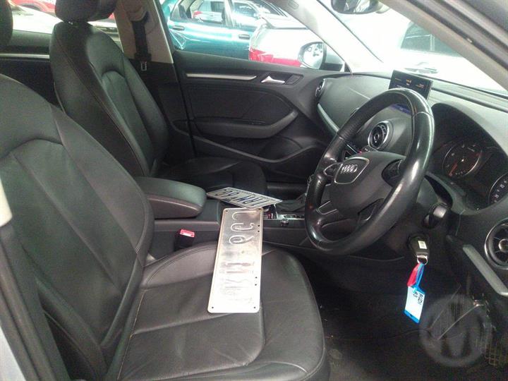 2015 AUDI A3 8V, 5DR HATCHBACK, 05/13-10/20 8V4845201A LEFT FRONT DOOR WINDOW