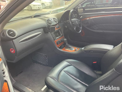 2005 MERCEDES CLK LEFT FRONT DOOR LOCK, NON KEYLESS START TYPE (2 WIRES), C209/A209, 06/02-06/09 A2097200335 DOOR BOOT GATE LOCK