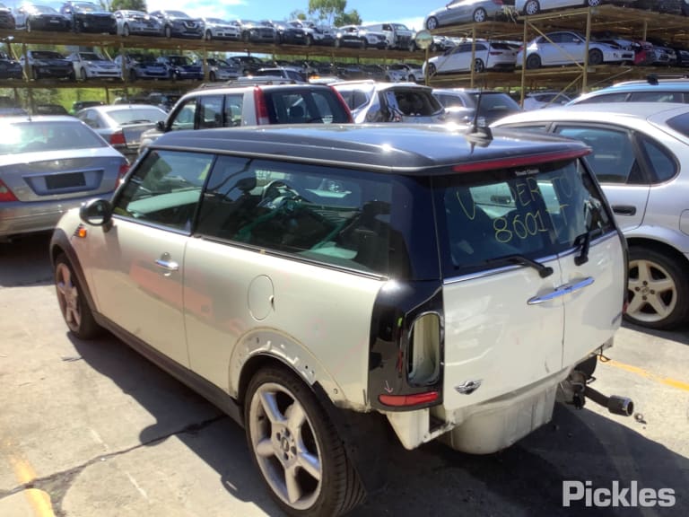 2008 MINI COOPER W/ CHROME MOULD TYPE, R55/R56/R57, 04/04-08/10 51112753995 FRONT BUMPER