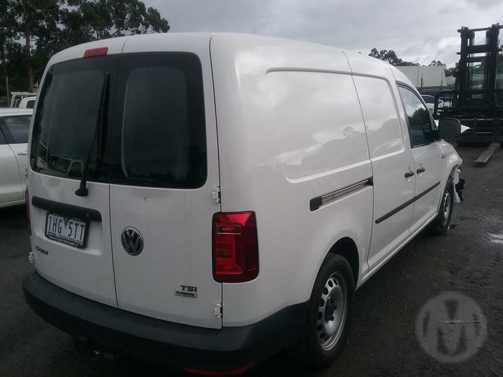 2016 VOLKSWAGEN CADDY PETROL, 1.4, CZCB CODE, BOSCH, 2KN, 07/15-02/21 0AM911023N STARTER