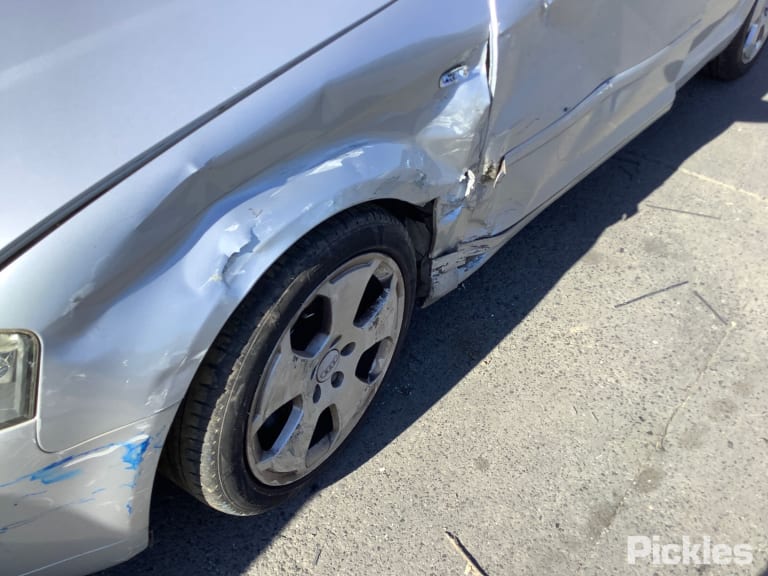 2008 AUDI A3 A3, 8P, 5DR HATCH, FOLDING TYPE, 03/04-09/08 8P2858532K RIGHT DOOR MIRROR