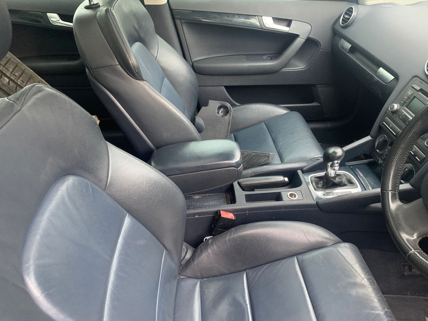 2007 AUDI A3 A3/S3, 8P, 06/04-07/08 8P0821105F LEFT GUARD