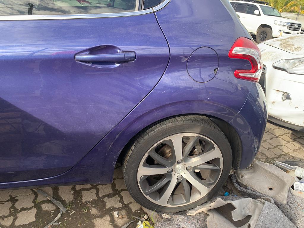 2013 PEUGEOT 208 LEFT REAR DOOR LOCK, A9, 10/12-12/18 9676399780 DOOR BOOT GATE LOCK