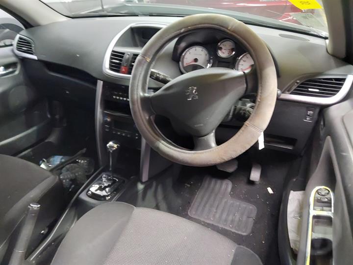 2009 PEUGEOT 207 STEERING WHEEL, A7, CABRIO/WAGON, 03/07-12/12 4112PK RIGHT AIRBAG