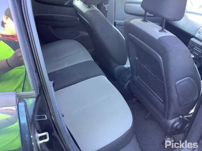 2009 CITROEN C4 5DR HATCH, 03/05-09/11 9002W0 LEFT FRONT DOOR