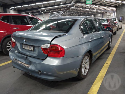 2005 BMW 3 SERIES E90, SEDAN, 03/05-01/12 51337140588 RIGHT FRONT WINDOW REG MOTOR