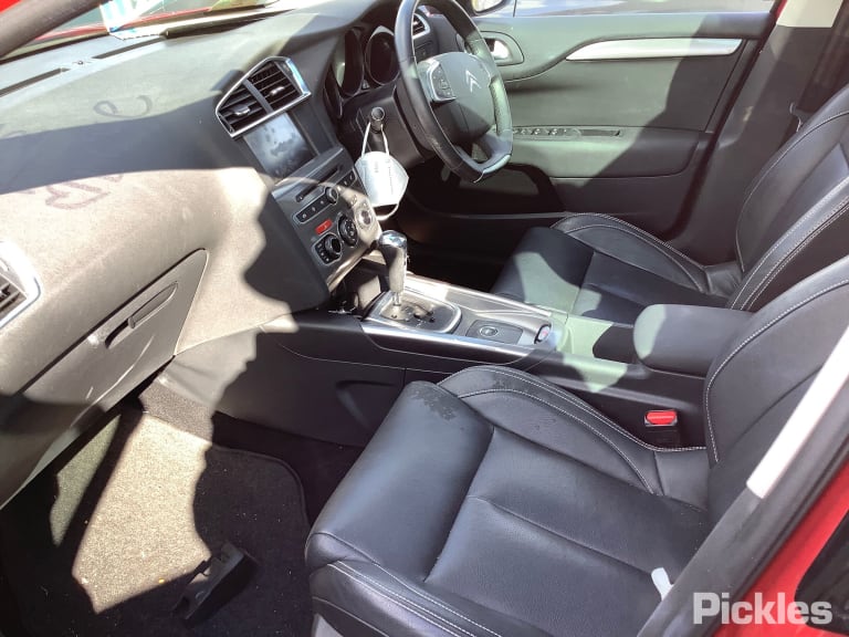 2015 CITROEN C4 B7, 10/11-12/16 96781444BJ COURTESY LIGHT