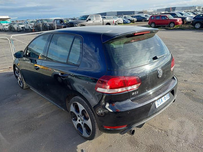 2012 VOLKSWAGEN GOLF GEN 6, 5DR HATCH, 10/08-03/13 5K4845201B LEFT FRONT DOOR WINDOW