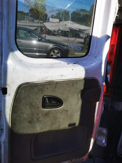 2012 RENAULT TRAFIC DIESEL, 2.0, X83, 04/04-12/14 491104453R STEERING PUMP