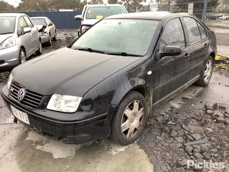 2000 VOLKSWAGEN BORA 1J, 12/99-12/05 1J5833056F RIGHT REAR DOOR