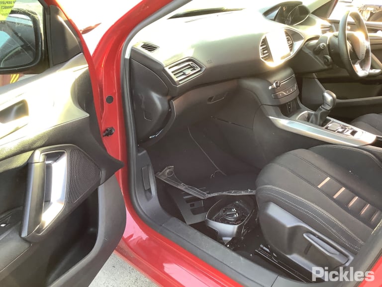 2016 PEUGEOT 308 AUTO, 2.0, DIESEL, VIN  VF3L*AHX/AHW, T9, 10/14-01/21 9678711180 RADIATOR