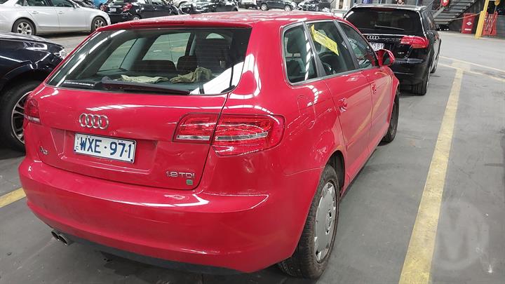 2009 AUDI A3 8P, 5DR TYPE, 03/04-04/13 8P4833051A LEFT REAR DOOR SLIDING