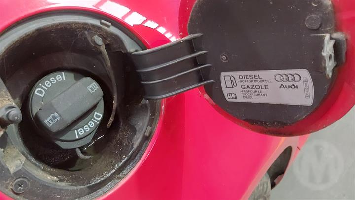 2009 AUDI A3 LEFT FRONT DOOR LOCK, 5DR HATCH, 8P, 06/04-04/13 4F2837015 DOOR BOOT GATE LOCK