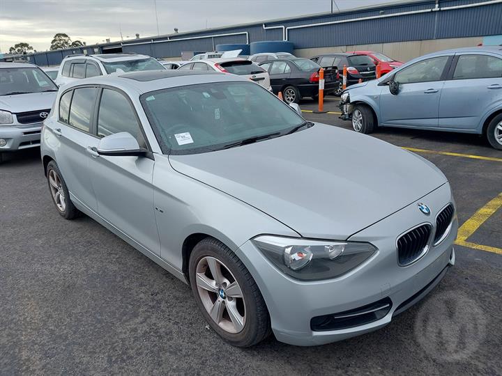 2013 BMW 1 SERIES F20, HATCH, SPORT/URBAN LINE, W/ PARK ASSIST TYPE, 06/11-02/15 51127293557 REAR BUMPER