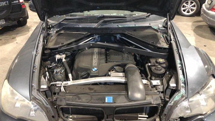 2011 BMW X5 BUMPER (CENTRE), E70, M SPORT TYPE, W/ PARK SENSORS, 06/10-10/13 51127227787 REAR BUMPER