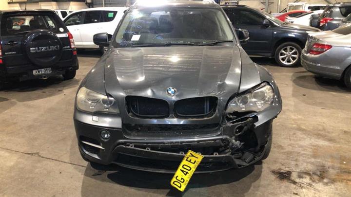 2011 BMW X5 BUMPER (CENTRE), E70, M SPORT TYPE, W/ PARK SENSORS, 06/10-10/13 51127227787 REAR BUMPER